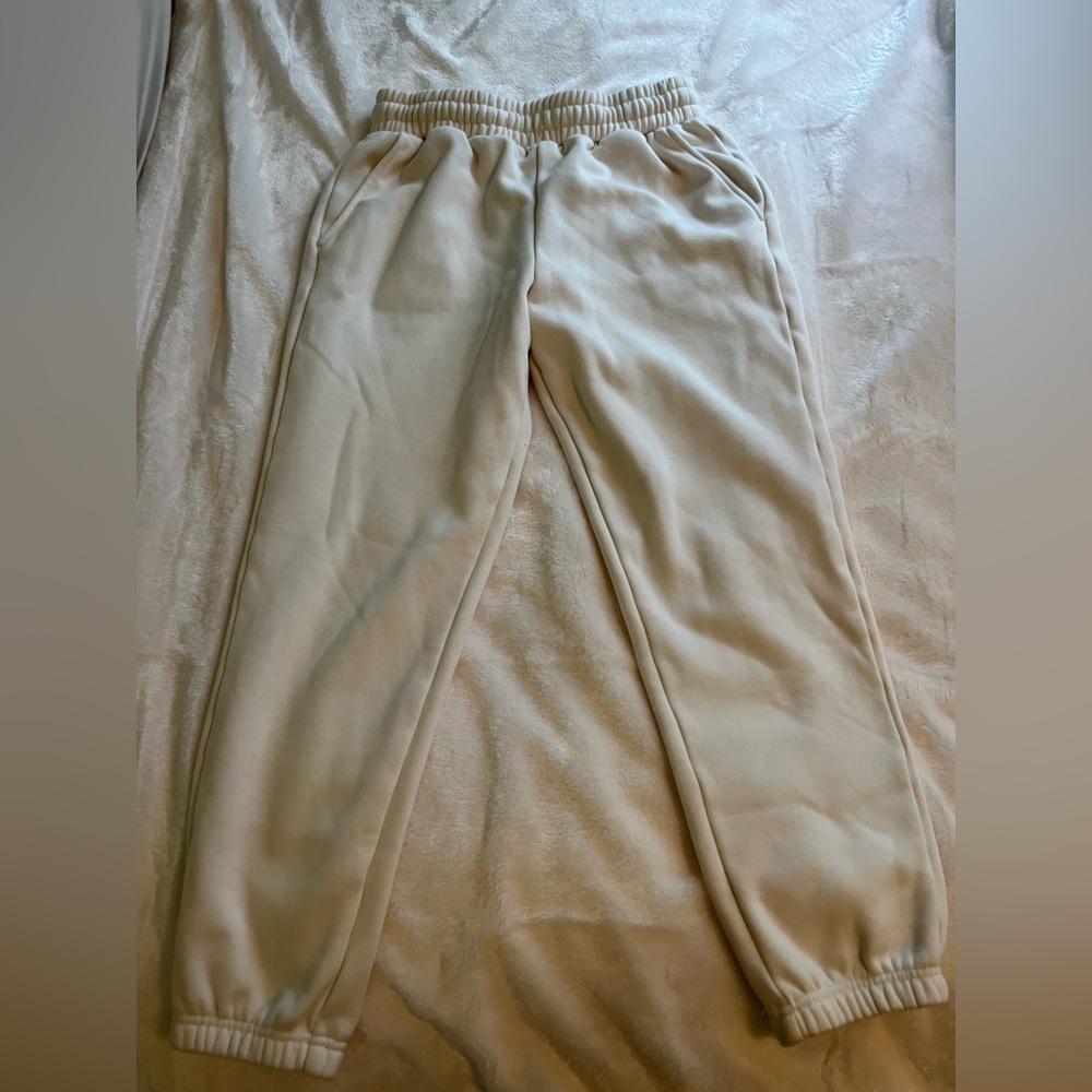 White Fabletics sweats!